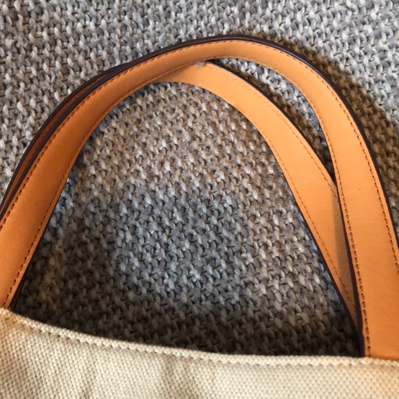 Tory Burch Pierson Tote - Picture 3 of 6